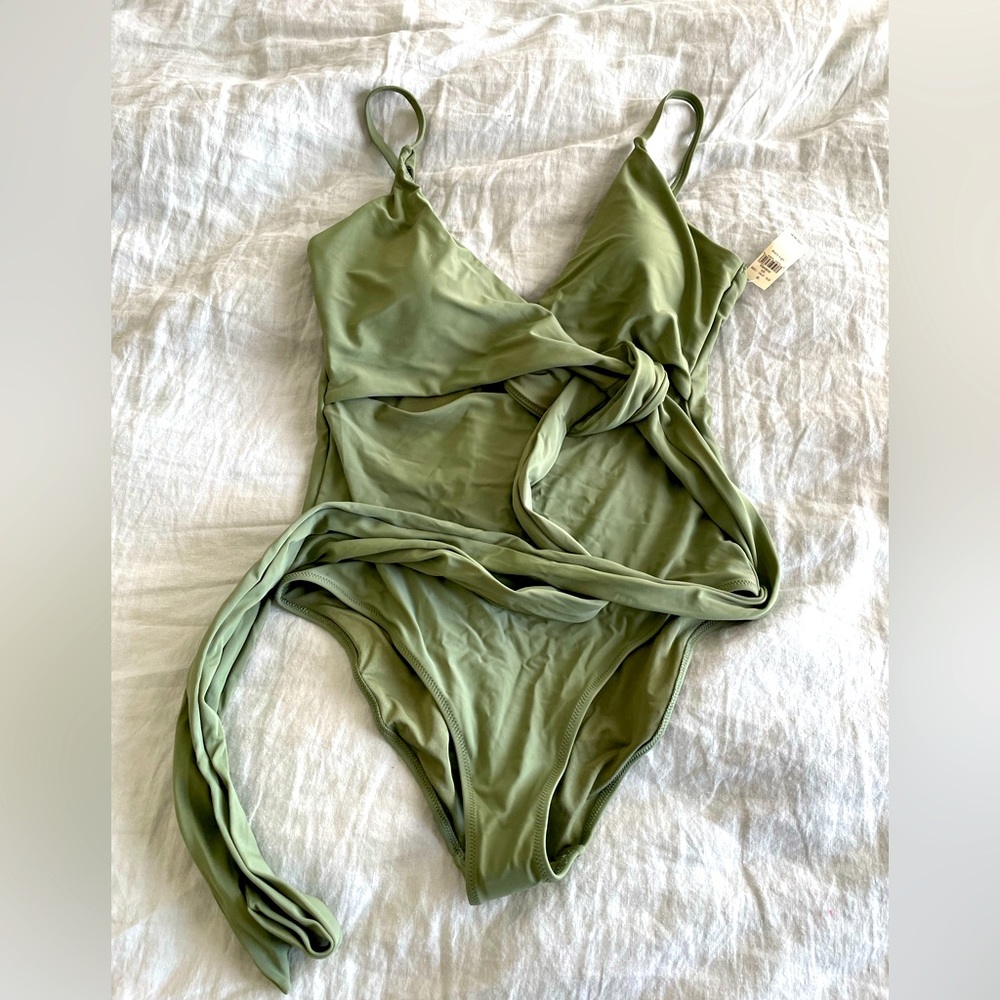 Aerie one piece bathing suit